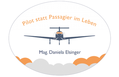 Psychologische Beratung bei Wolkersdorf - Mag. Daniela Elsinger. Hier wird das Logo mit einem Flugzeug gezeigt. Pilot statt Passagier sein!